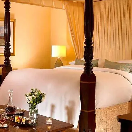 The Dunraven, Hotel Adare