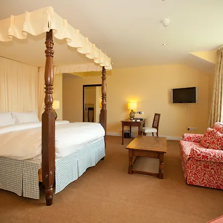 The Dunraven, Adare