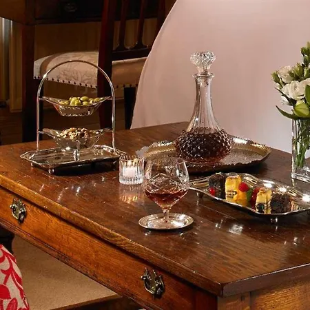 The Dunraven, Hotel Adare