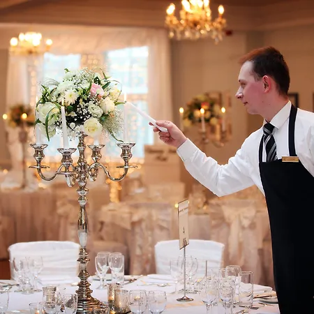 Hotel The Dunraven, 4*