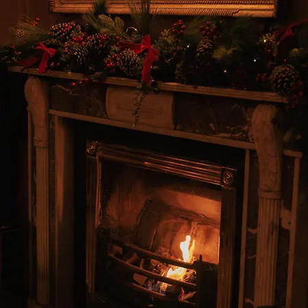 The Dunraven, 4* Adare