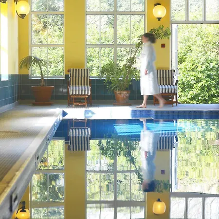 The Dunraven, 4* Adare