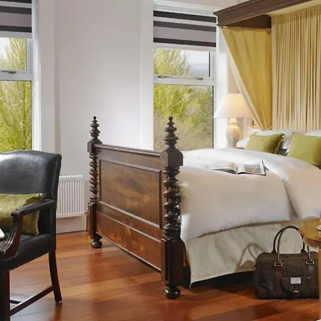 The Dunraven, Szálloda 4*