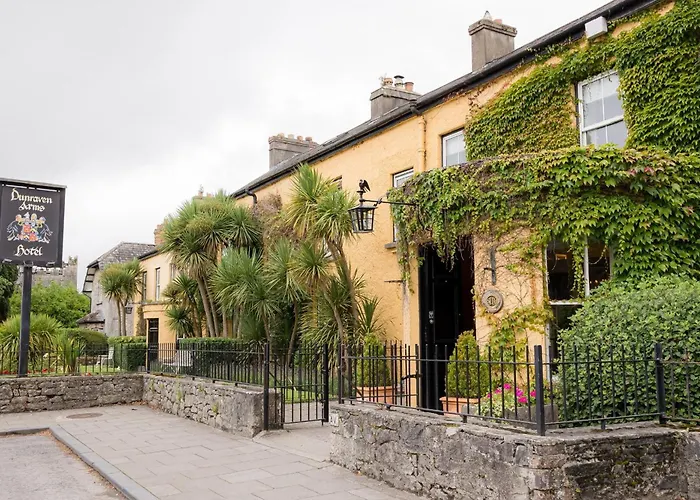 The Dunraven, 4*